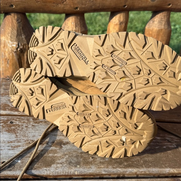 Merrell Boots - Picture 7 of 7